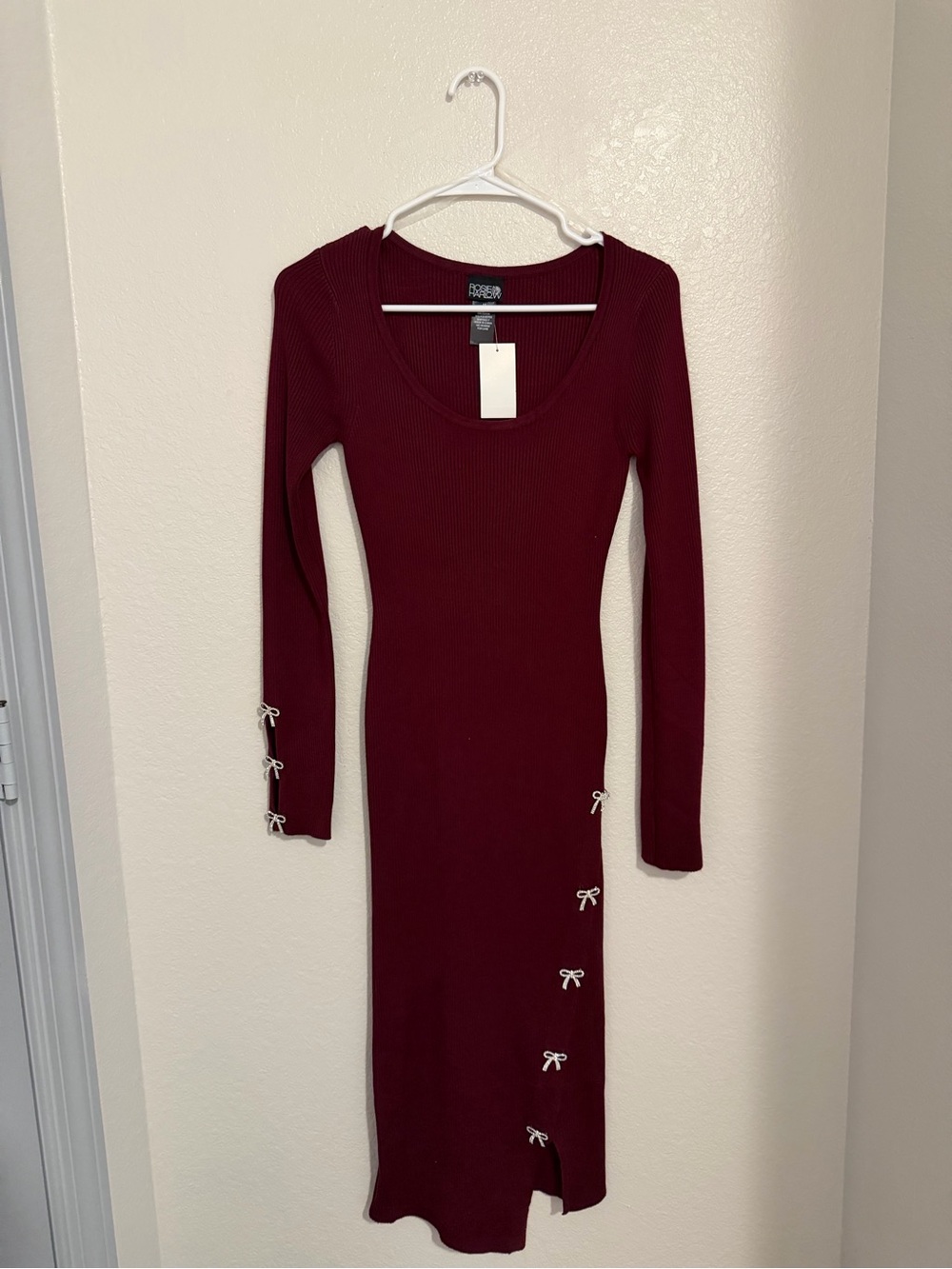 Harlow Long-Sleeve Ribbed Midi Dress in Burgundy
